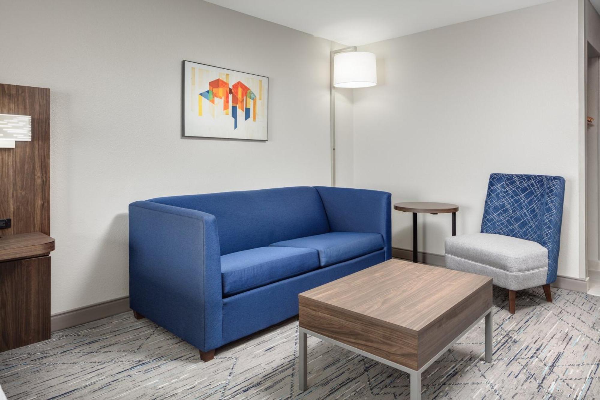 Express By Ihg 2*